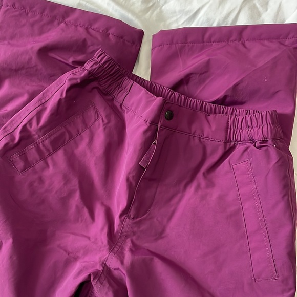 Lands’End NEW snow pants, size 12. Waterproof, reinforced knees, Bundle & ski! - Picture 2 of 6